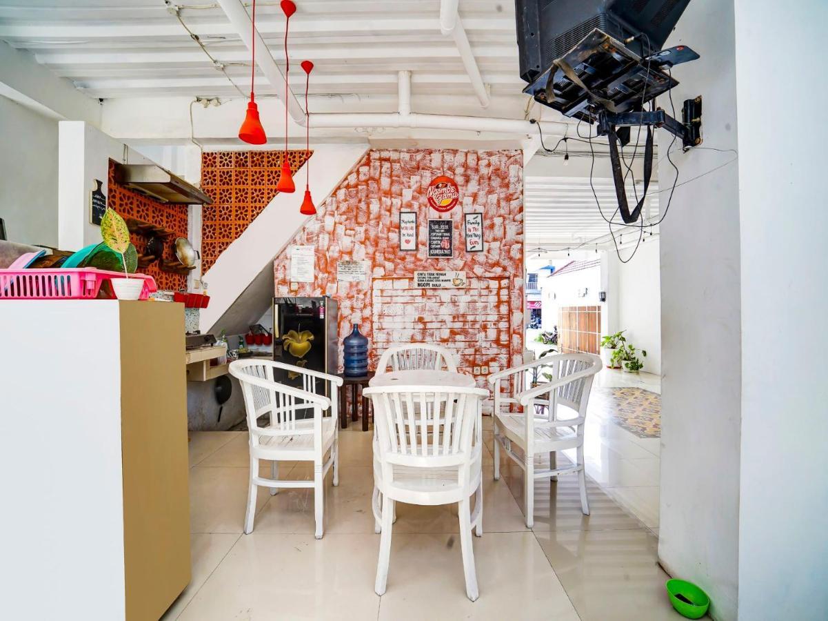 Super Oyo 91173 Guesthouse King Puntodewo Pakualaman Ngoại thất bức ảnh