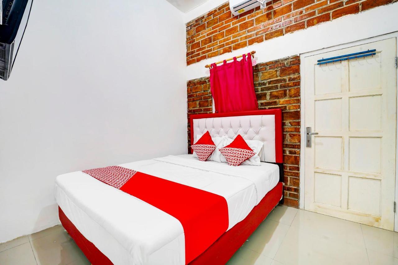 Super Oyo 91173 Guesthouse King Puntodewo Pakualaman Ngoại thất bức ảnh