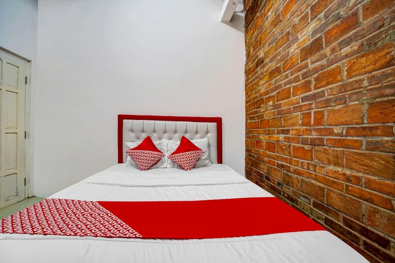 Super Oyo 91173 Guesthouse King Puntodewo Pakualaman Ngoại thất bức ảnh